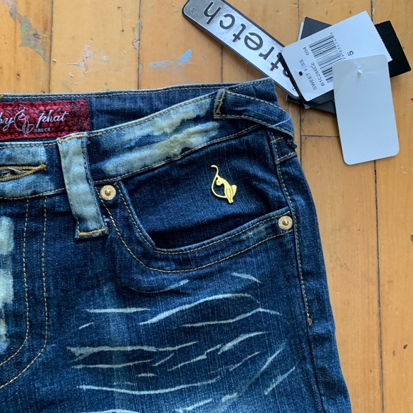 Vintage y2k baby phat nwt Embroidered Floral Blue flare
 Jeans low waisted boho - Picture 9 of 14